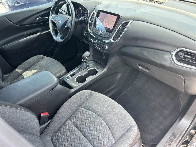 Used 2022 Chevrolet Equinox LT FWD image 10