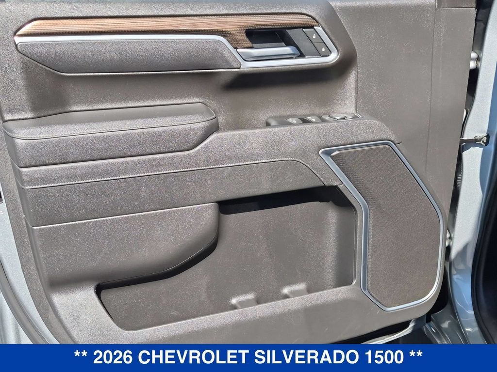 Used 2026 Chevrolet Silverado 1500 RST AWD/4WD image 10