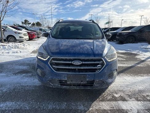 Certified 2018 Ford Escape SE w/ SE Sport Appearance Package image 2