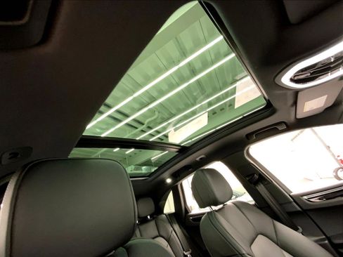 New 2026 Porsche Macan AWD/4WD image 24