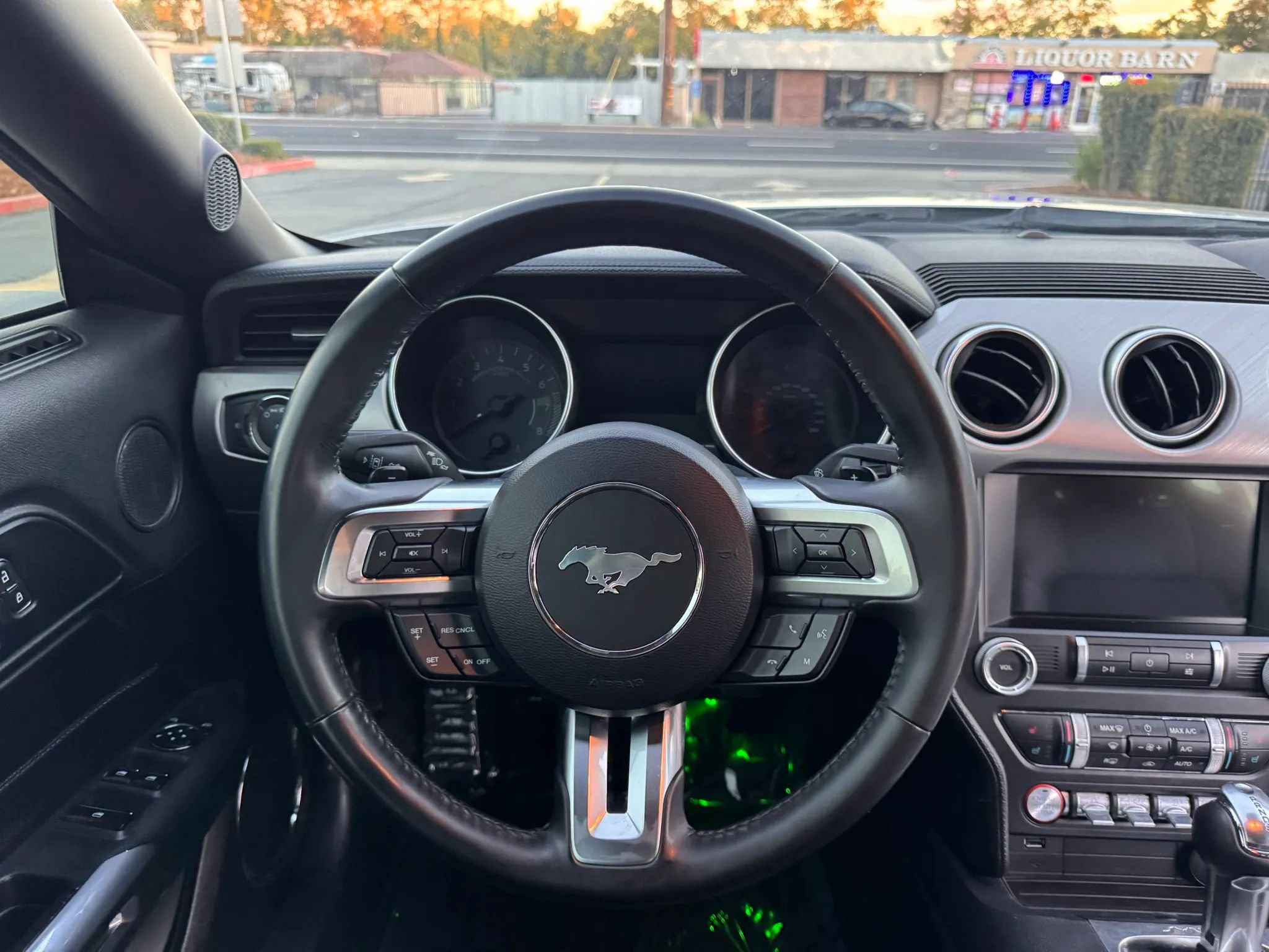 Used 2021 Ford Mustang Premium RWD image 17