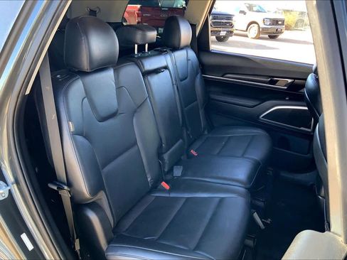 Used 2023 Kia Telluride LX image 38