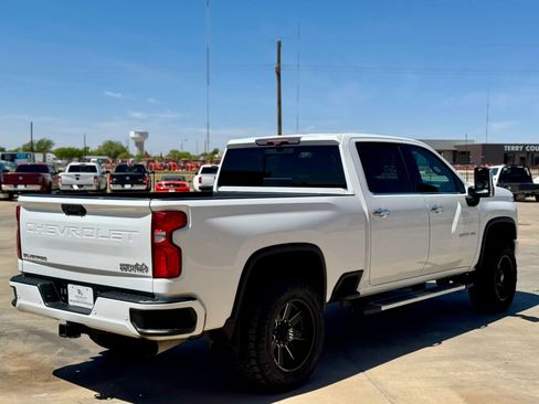 Used 2020 Chevrolet Silverado 2500 High Country w/ Z71 Off-Road Package image 5