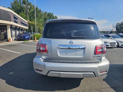 Used 2017 Nissan Armada Platinum image 2