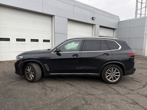Certified 2023 BMW X5 xDrive40i w/ Premium Package image 4