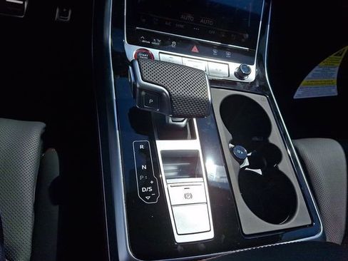 New 2026 Audi SQ7 Prestige AWD/4WD image 11