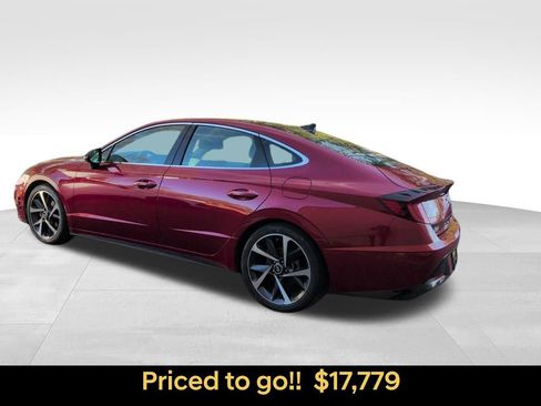 Used 2023 Hyundai Sonata SEL Plus image 3