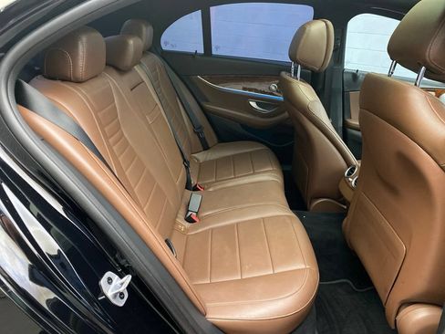 Used 2019 Mercedes-Benz E 450 4MATIC Sedan image 26