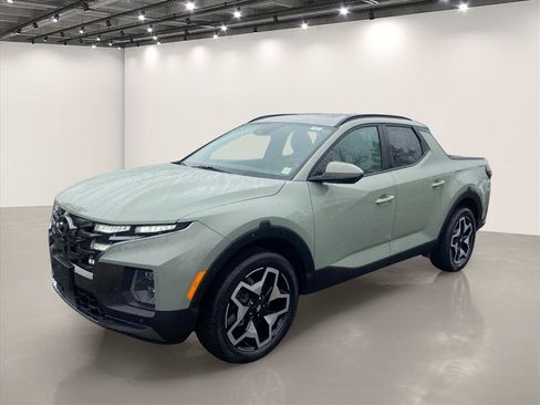 Used 2022 Hyundai Santa Cruz Limited AWD/4WD image 3
