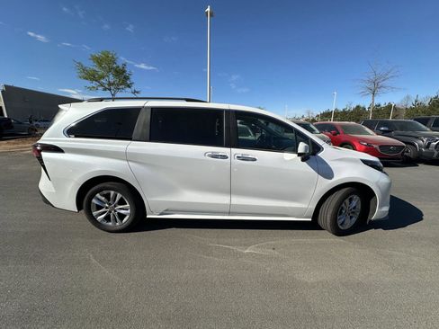 Used 2025 Toyota RAV4 XSE w/ Weather Package image 49