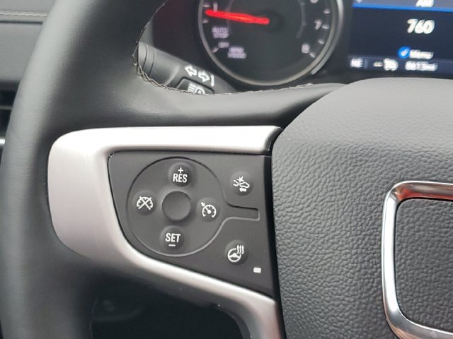 Certified 2024 GMC Terrain SLT FWD image 22