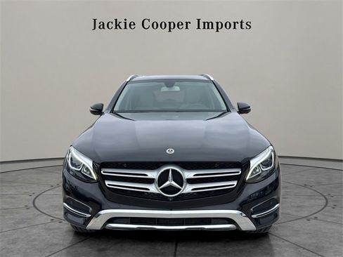 Used 2018 Mercedes-Benz GLC 300 image 8