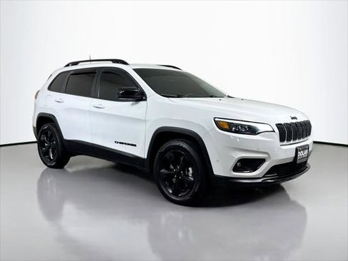 Certified 2023 Jeep Cherokee Altitude Lux AWD/4WD image 1