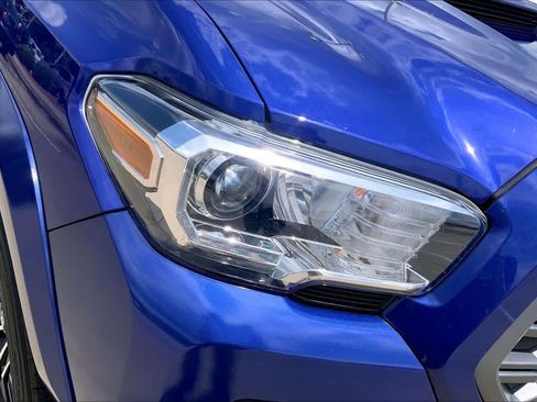 Used 2023 Toyota Tacoma TRD Sport w/ Advanced Technology Package AWD/4WD image 26
