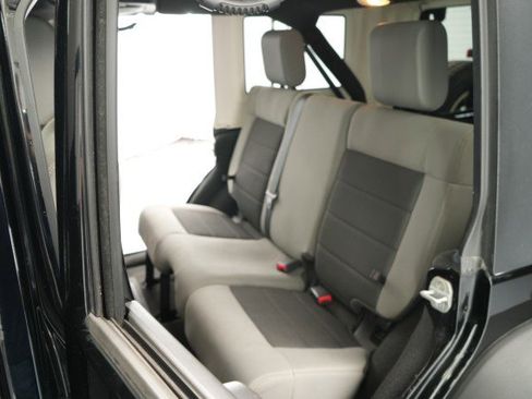 Used 2008 Jeep Wrangler Unlimited X AWD/4WD image 38