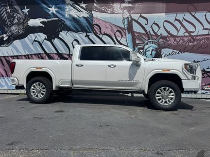 Used 2022 GMC Sierra 3500 Denali w/ Technology Package