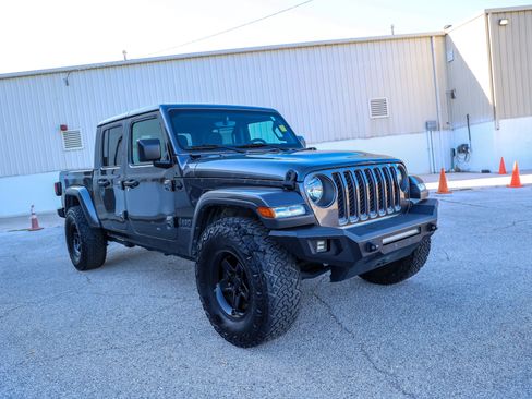 Used 2021 Jeep Gladiator Sport w/ Quick Order Package 26Q 80th AWD/4WD image 6