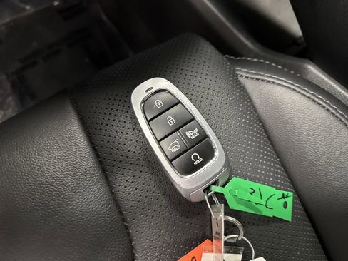 Used 2023 Hyundai Santa Fe SEL Premium image 31