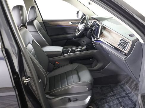 Used 2026 Volkswagen Atlas SEL AWD/4WD image 37