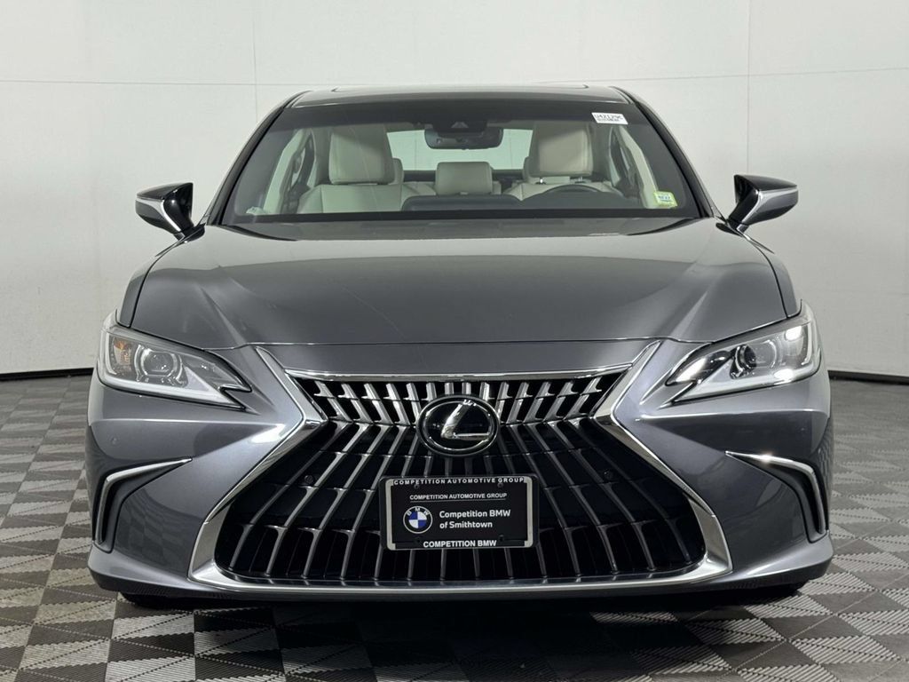 Used 2024 Lexus ES 350 w/ Premium Package FWD image 6