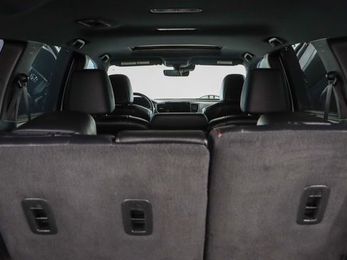 Used 2022 Honda Pilot TrailSport image 31