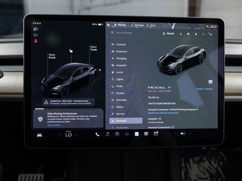 Used 2021 Tesla Model Y Performance image 36