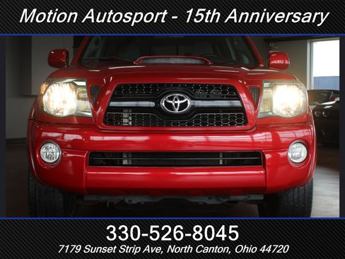 Used 2011 Toyota Tacoma 4x4 Double Cab w/ TRD Sport Pkg image 37