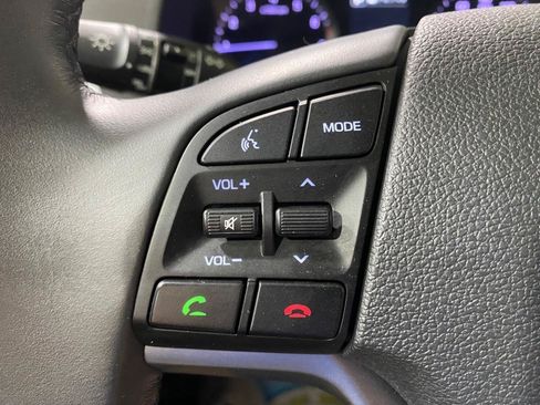 Used 2016 Hyundai Tucson Limited w/ Option Group 03 AWD/4WD image 22