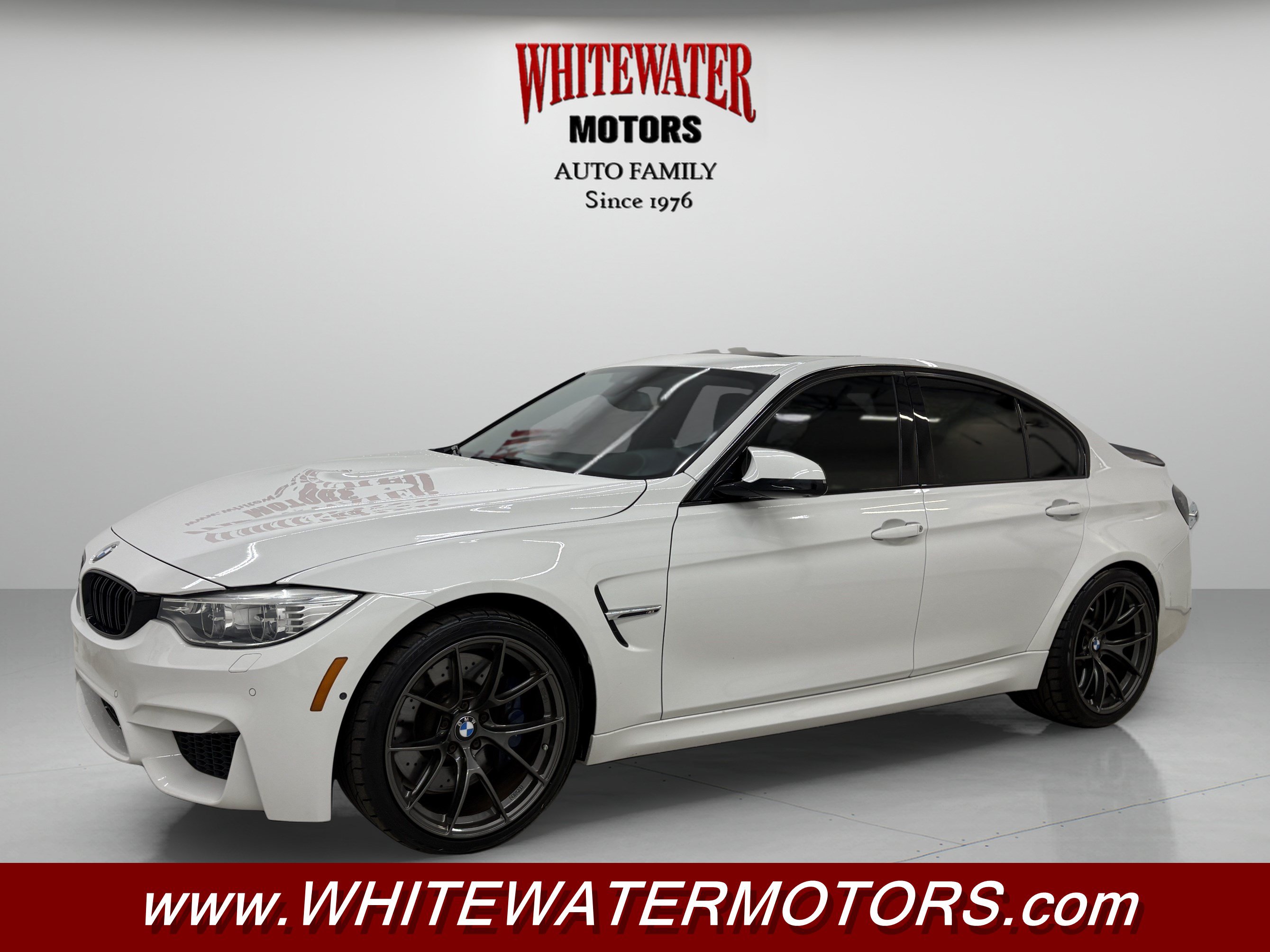 Used 2017 BMW M3 RWD image 1