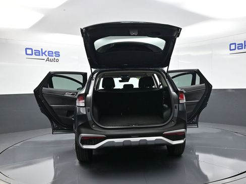 Certified 2024 Kia Sportage LX image 54