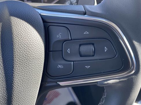 Used 2022 Buick Envision Preferred image 18