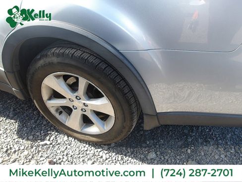 Used 2014 Subaru Outback 2.5i Limited AWD/4WD image 4