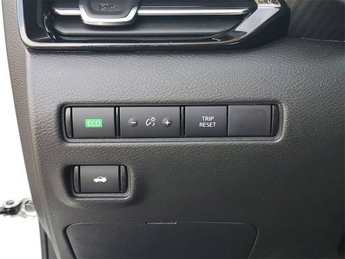 Used 2023 Nissan Sentra SR image 20