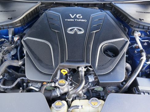 Used 2019 INFINITI Q60 3.0t Luxe w/ Essential Package image 23