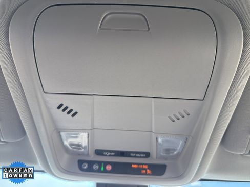 Used 2024 Chevrolet Equinox LT image 16