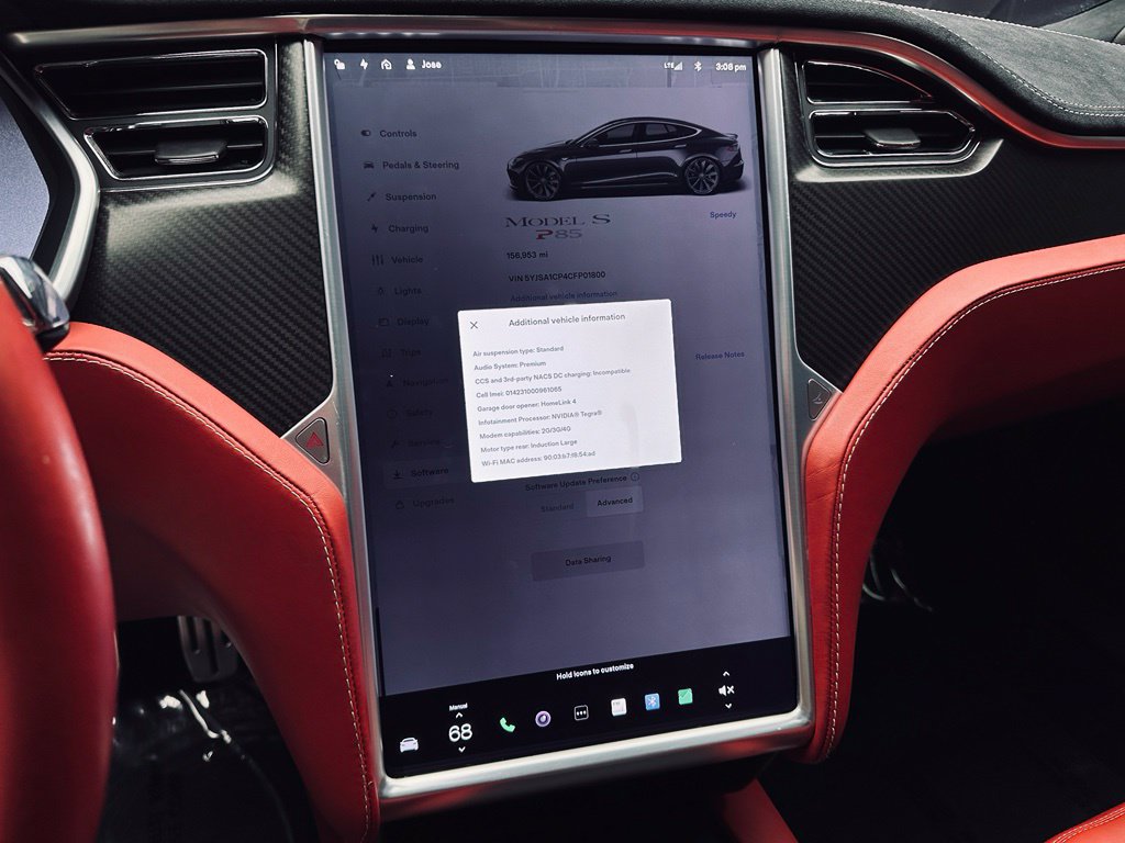 Used 2012 Tesla Model S Performance RWD image 35