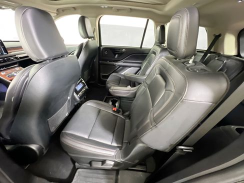 Used 2023 Lincoln Aviator Reserve w/ Elements Package Plus AWD/4WD image 25