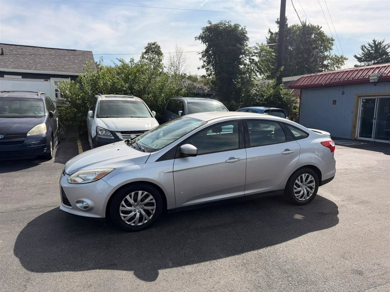 Used 2012 Ford Focus SE FWD image 13
