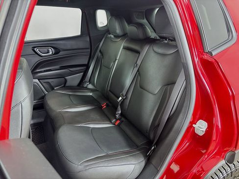 Used 2025 Jeep Compass Trailhawk w/ Trailhawk Elite Group AWD/4WD image 21