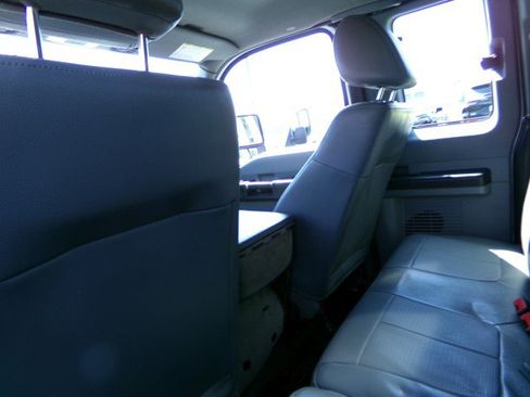 Used 2016 Ford F550 4x4 SuperCab Super Duty image 17