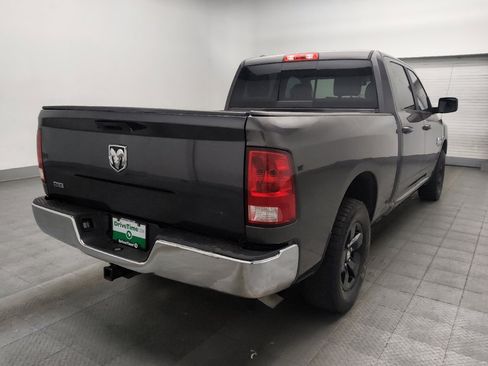 Used 2020 RAM 1500 Classic SLT RWD image 9