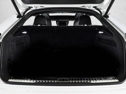 New 2026 Audi Q8 Premium Plus image 6