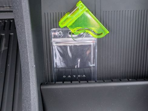 New 2025 Volvo EX30 Ultra w/ Protection Package Premier image 17