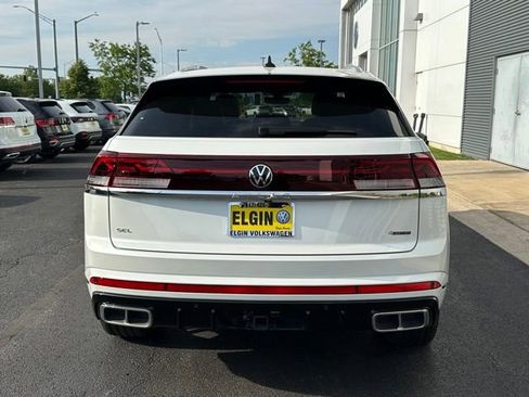 Used 2025 Volkswagen Atlas Cross Sport SEL Premium R-Line AWD/4WD image 5