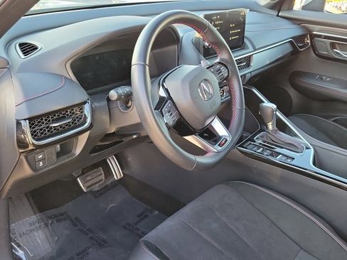 Used 2025 Acura ADX A-Spec image 8