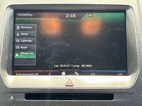 Used 2015 Ford Taurus Limited FWD image 24