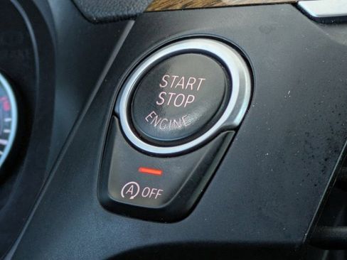 Used 2019 BMW X3 xDrive30i w/ Premium Package image 32