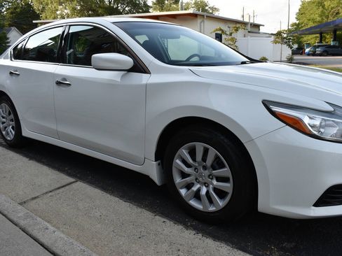 Used 2017 Nissan Altima 2.5 S w/ Power Driver Seat Package FWD image 27