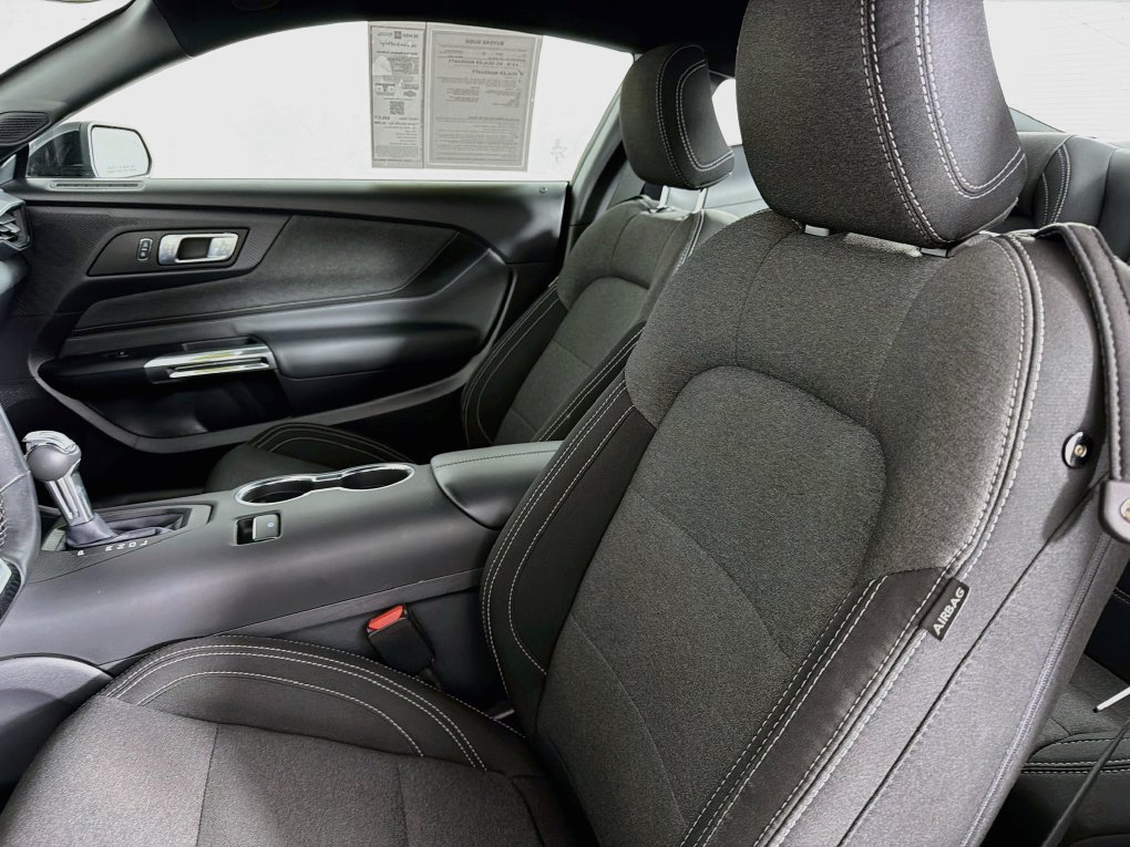 Used 2025 Ford Mustang Coupe RWD image 34