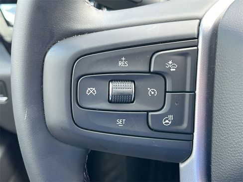 New 2025 GMC Sierra 1500 SLE w/ Max Trailering Package image 30